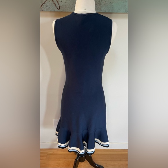 Victoria Beckham Dress - Picture 4 of 8